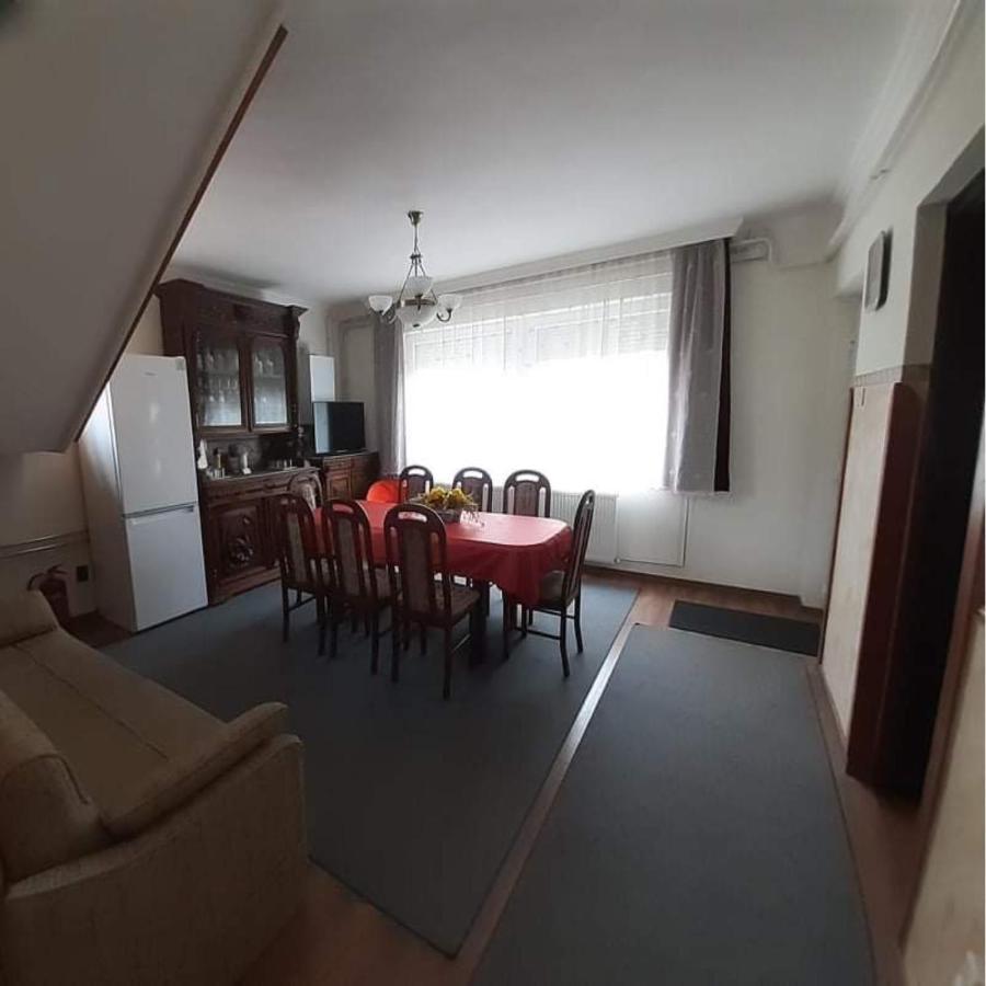 Pegazus Vendeghaz Hotel Hajduszoboszlo Exterior photo
